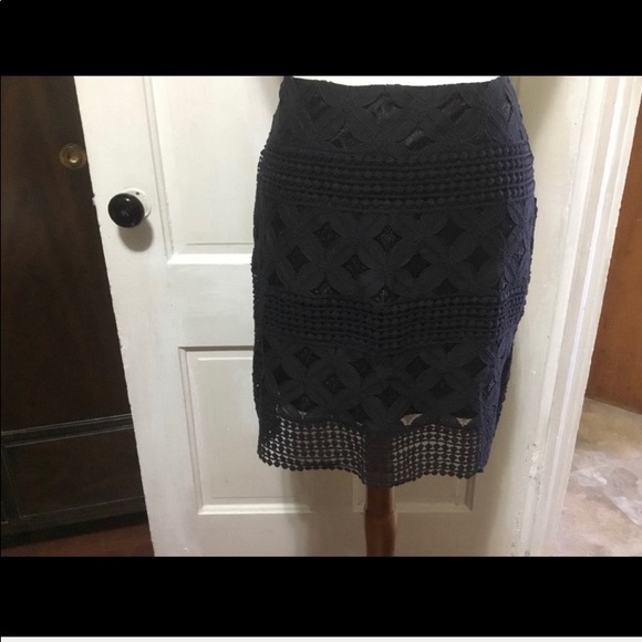 🌺🌺Black Eyelet Skirt🌺🌺 - Picture 4 of 4